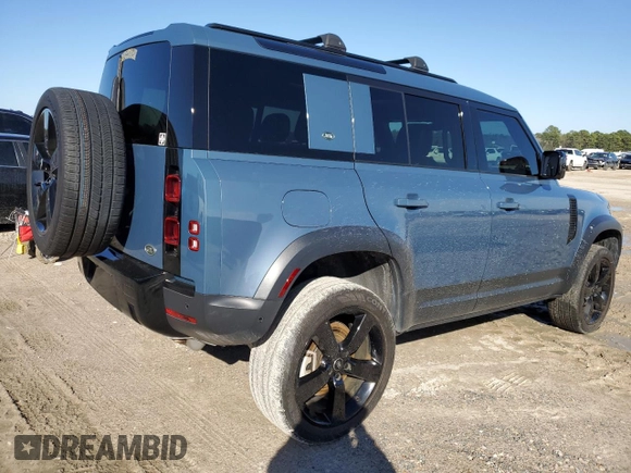 2023 Land Rover Defender S z VIN SALEJ7EX6P2159856, wystawiony jako Copart lot #43543255 z przebiegiem 20 281 mil mil oraz Szkoda całkowita • Salvage title. Historia ofert i sprzedaży dostępna na DreamBid. Obrazek 3.