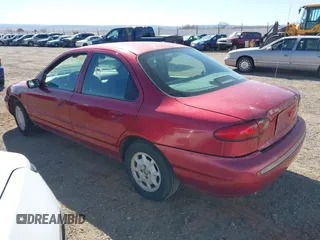 1995 Ford Contour z VIN 3FALP65L4SM120176, wystawiony jako IAAI lot #41744833 z przebiegiem 176 764 mil mil oraz . Historia ofert i sprzedaży dostępna na DreamBid. Obrazek 3.