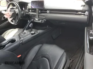 2021 Toyota Supra 3.0 z VIN WZ1DB0C09MW038550, wystawiony jako Copart lot #58066195 z przebiegiem Nie podano mil oraz Tytuł czysty. Historia ofert i sprzedaży dostępna na DreamBid. Obrazek 8.