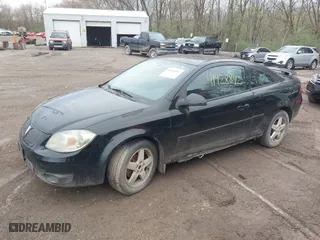 2008 Pontiac G5 with VIN 1G2AL15F087338052, listed as a IAAI auction lot 41928842 with 1 mi miles. Bid and sale history available at carsss.com. Image 2.