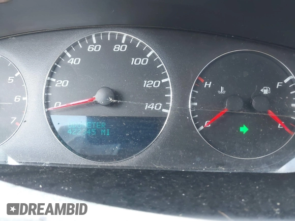 2014 Chevrolet Impala LT with VIN 2G1WB5E31E1146318, listed as a IAAI auction lot 40413281 with 422,345 mi miles and . Bid and sale history available at DreamBid. Image 7.