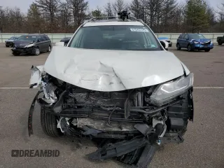 2016 Nissan Rogue SL with VIN 5N1AT2MV0GC767445, listed as a Copart auction lot 51043125 with 94,804 mi miles and Salvage Title. Bid and sale history available at DreamBid. Image 5.
