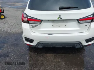 2021 Mitsubishi Outlander SE z VIN JA4APVAU9MU022067, wystawiony jako IAAI lot #42424354 z przebiegiem 74 731 mil mil oraz . Historia ofert i sprzedaży dostępna na DreamBid. Obrazek 17.