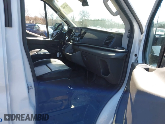 2023 Ford Transit Cargo with VIN 1FTBR1C89PKB29455, listed as a IAAI auction lot 41839680 with 21,570 mi miles. Bid and sale history available at carsss.com. Image 5.