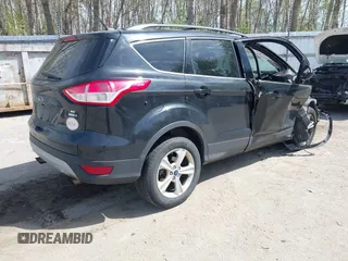2014 Ford Escape SE с VIN 1FMCU9G94EUA92123, выставлен на аукционе IAAI как лот 42163322 с пробегом Не указан миль и . История ставок и продаж доступна на DreamBid. Изображение 4.