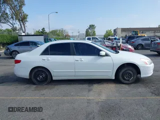 2005 Honda Accord EX with VIN 1HGCM56725A027934, listed as a IAAI auction lot 42178150 with 362,330 mi miles and . Bid and sale history available at DreamBid. Image 13.