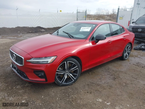 2020 Volvo S60 R-Design with VIN 7JRA22TM8LG039831, listed as a IAAI auction lot 41665063 with 28,632 mi miles. Bid and sale history available at carsss.com. Image 18.