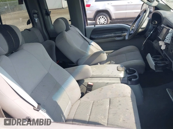 2005 Ford F-250 XL with VIN 1FTSX21535EB12554, listed as a IAAI auction lot 42370629 with 107,235 mi miles and . Bid and sale history available at DreamBid. Image 5.