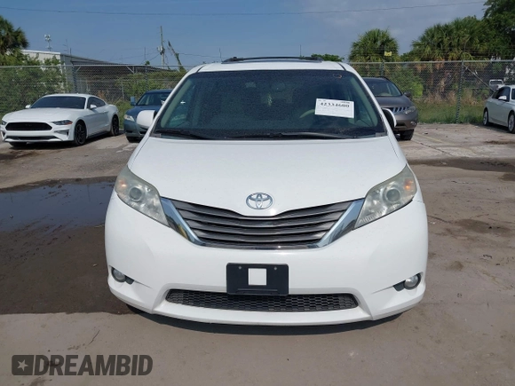 2011 Toyota Sienna XLE с VIN 5TDDK3DC6BS029472, выставлен на аукционе IAAI как лот 42334600 с пробегом 145 860 миль миль и . История ставок и продаж доступна на DreamBid. Изображение 12.