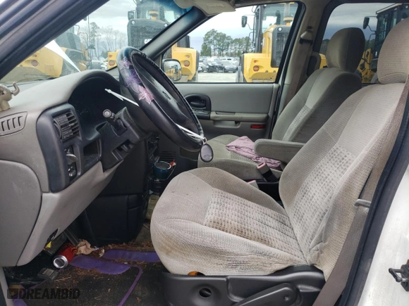2003 Chevrolet Venture w/Y3G Mobility Pkg with VIN 1GNDX03E23D310000, listed as a Copart auction lot 49471765 with 141,660 mi miles and Salvage Title. Bid and sale history available at carsss.com. Image 7.
