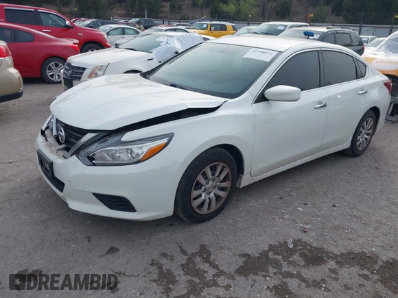2018 Nissan Altima SV with VIN 1N4AL3APXJC247413, listed as a IAAI auction lot 41916016 with 112,148 mi miles and . Bid and sale history available at carsss.com. Image 17.