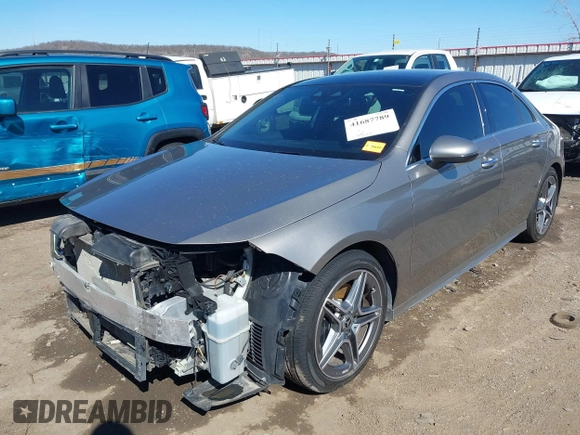 2019 Mercedes-Benz A 220 with VIN WDD3G4FB5KW005368, listed as a IAAI auction lot 41687789 with 112,077 mi miles and . Bid and sale history available at DreamBid. Image 19.
