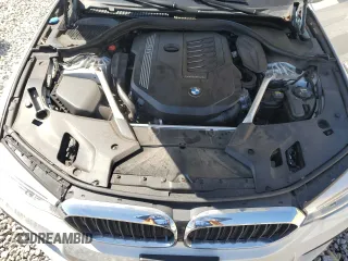 2020 BMW 5 Series 540i с VIN WBAJS1C08LWW81734, выставлен на аукционе Copart как лот 46946895 с пробегом 46 101 миль миль и Списание • Salvage title. История ставок и продаж доступна на DreamBid. Изображение 12.