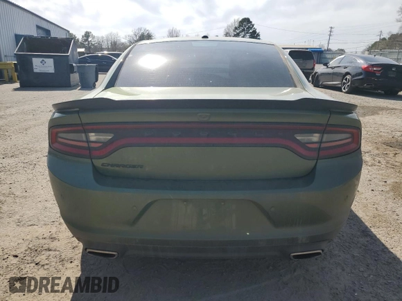 2020 Dodge Charger SXT z VIN 2C3CDXBG5LH177636, wystawiony jako Copart lot #48806955 z przebiegiem 74 999 mil mil oraz Szkoda całkowita • Salvage title. Historia ofert i sprzedaży dostępna na DreamBid. Obrazek 6.