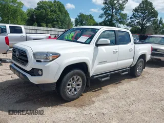 2017 Toyota Tacoma SR5 with VIN 5TFAZ5CN6HX035708, listed as a IAAI auction lot 42117129 with 122,100 mi miles and . Bid and sale history available at DreamBid. Image 17.