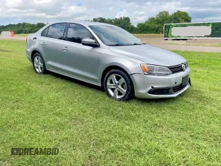 2013 Volkswagen Jetta TDI with VIN 3VWLL7AJXDM242251, listed as a Copart auction lot 65481335 with 137,365 mi miles and Clean title. Bid and sale history available at DreamBid. Image 1.
