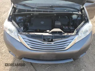 2016 Toyota Sienna Limited с VIN 5TDDK3DC2GS134100, выставлен на аукционе Copart как лот 56473685 с пробегом 153 687 миль миль и Списание • Salvage title. История ставок и продаж доступна на DreamBid. Изображение 12.