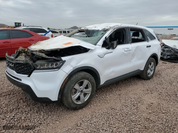 2023 Kia Sorento LX with VIN 5XYRG4LC5PG209710, listed as a Copart auction lot 45301815 with 21,703 mi miles and Salvage Title. Bid and sale history available at carsss.com. Image 1.