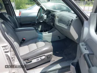 2003 Ford Explorer Sport Trac XLS с VIN 1FMZU77E23UA64779, выставлен на аукционе IAAI как лот 42241409 с пробегом 212 608 миль миль и . История ставок и продаж доступна на DreamBid. Изображение 5.