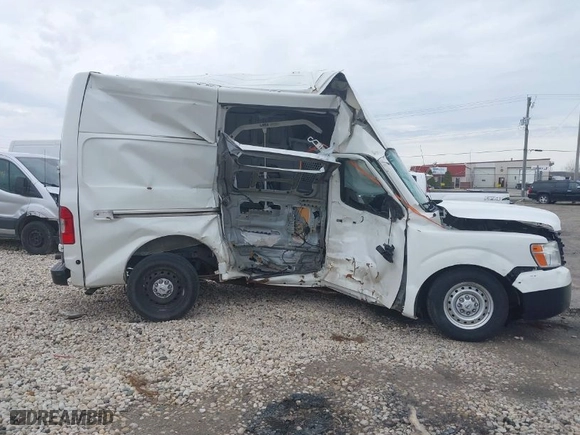 2018 Nissan NV Cargo S with VIN 1N6BF0LY4JN804859, listed as a IAAI auction lot 41230160 with 208,770 mi miles. Bid and sale history available at carsss.com. Image 13.