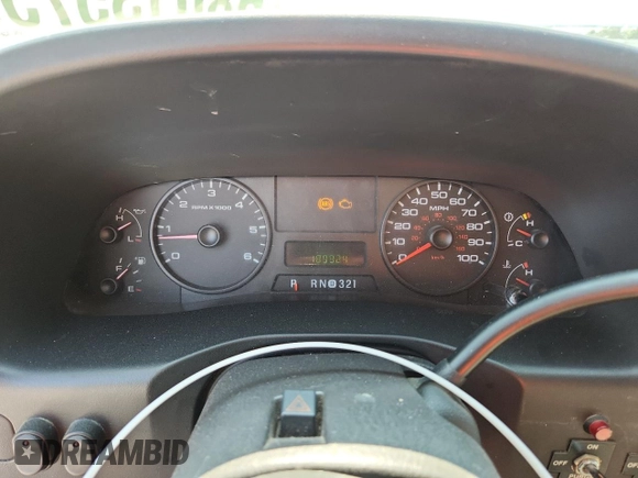 2007 Ford F-250 XL with VIN 1FTSW21597EA38577, listed as a Copart auction lot 58013575 with 189,924 mi miles and Salvage title. Bid and sale history available at DreamBid. Image 9.