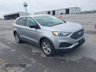 2024 Ford Edge SE z VIN 2FMPK4G97RBB21491, wystawiony jako IAAI lot #42357669 z przebiegiem 9 679 mil mil oraz . Historia ofert i sprzedaży dostępna na DreamBid. Obrazek 1.