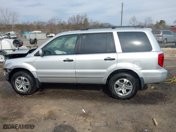 2005 Honda Pilot EX-L with NAVI with VIN 2HKYF18725H534538, listed as a IAAI auction lot 41677322 with 157,987 mi miles. Bid and sale history available at carsss.com. Image 14.