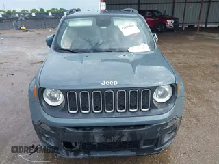 2018 Jeep Renegade Latitude with VIN ZACCJABB9JPH58087, listed as a IAAI auction lot 42109926 with 126,109 mi miles and . Bid and sale history available at DreamBid. Image 12.
