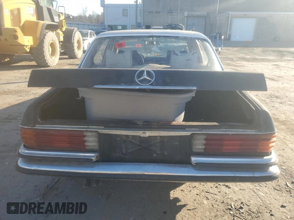 1979 Mercedes-Benz C z VIN 11602510143405, wystawiony jako Copart lot #47613255 z przebiegiem 247 571 mil mil oraz Czysty tytuł • Clean title. Historia ofert i sprzedaży dostępna na DreamBid. Obrazek 6.