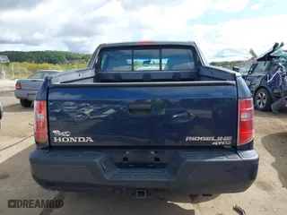 2011 Honda Ridgeline RT with VIN 5FPYK1F20BB001723, listed as a IAAI auction lot 40376797 with 167,706 mi miles. Bid and sale history available at carsss.com. Image 16.