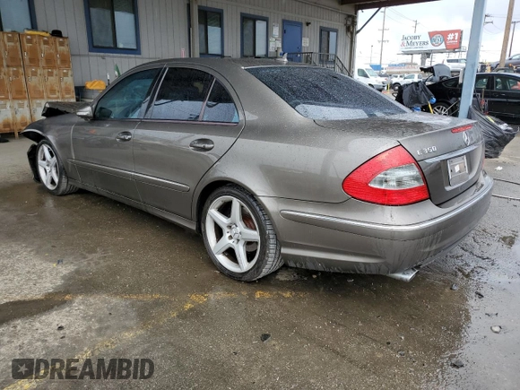 2009 Mercedes-Benz E-Class Luxury 3.5L with VIN WDBUF56X09B384525, listed as a Copart auction lot 48592155 with 93,272 mi miles and Salvage Title. Bid and sale history available at carsss.com. Image 2.