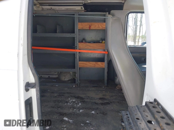 2007 Ford Econoline Cargo Commercial with VIN 1FTNE14WX7DB23318, listed as a IAAI auction lot 41560386 with 209,790 mi miles and . Bid and sale history available at DreamBid. Image 8.