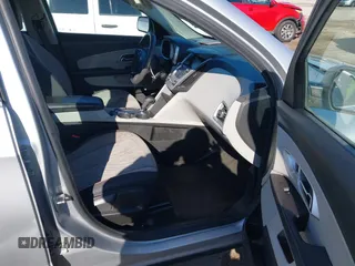 2017 Chevrolet Equinox LS with VIN 2GNALBEK9H1565422, listed as a IAAI auction lot 41734569 with 219,718 mi miles. Bid and sale history available at carsss.com. Image 5.