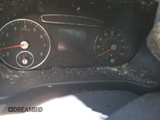 2017 Kia Sorento LX z VIN 5XYPG4A35HG265402, wystawiony jako Copart lot #79926994 z przebiegiem Nie podano mil oraz Szkoda całkowita • Salvage title. Historia ofert i sprzedaży dostępna na DreamBid. Obrazek 9.