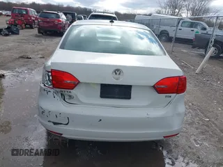 2012 Volkswagen Jetta TDI w/Premium & Nav with VIN 3VWLL7AJ8CM094552, listed as a IAAI auction lot 41962900 with 158,868 mi miles and . Bid and sale history available at DreamBid. Image 16.