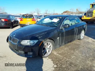 2011 BMW 3 Series 328i with VIN WBADW3C56BE541629, listed as a IAAI auction lot 41328198 with 150,359 mi miles. Bid and sale history available at carsss.com. Image 17.
