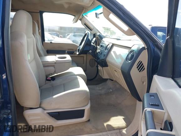 2008 Ford Super Duty F-250 SRW XL with VIN 1FTNX20538EC36665, listed as a IAAI auction lot 41428633 with 234,788 mi miles. Bid and sale history available at carsss.com. Image 5.