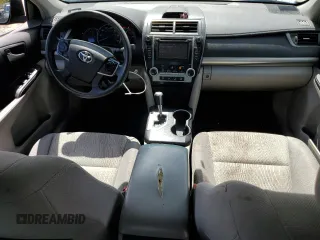 2014 Toyota Camry L with VIN 4T4BF1FK0ER443143, listed as a Copart auction lot 55816175 with 152,813 mi miles and Clean Title. Bid and sale history available at DreamBid. Image 8.