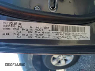 2016 Ram 1500 Tradesman z VIN 1C6RR7KG2GS126544, wystawiony jako Copart lot #51984015 z przebiegiem 146 121 mil mil oraz Szkoda całkowita • Salvage title. Historia ofert i sprzedaży dostępna na DreamBid. Obrazek 14.