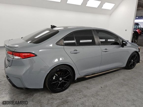 2021 Toyota Corolla SE with VIN 5YFS4MCEXMP087641, listed as a Copart auction lot 49887265 with 65,361 mi miles and Clean Title. Bid and sale history available at carsss.com. Image 3.