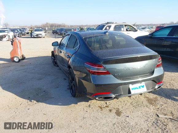 2022 Genesis G70 3.3T z VIN KMTG54TE7NU088285, wystawiony jako IAAI lot #41212753 z przebiegiem 30 024 mil mil oraz . Historia ofert i sprzedaży dostępna na DreamBid. Obrazek 3.
