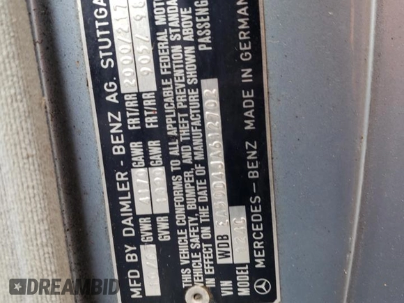 1988 Mercedes-Benz 300 with VIN WDBEA50D4JA612702, listed as a Copart auction lot 54090305 with 104,558 mi miles and Clean Title. Bid and sale history available at DreamBid. Image 12.