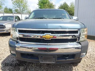 2007 Chevrolet Silverado 1500 LT w/2LT with VIN 2GCEC19J771643877, listed as a IAAI auction lot 41952197 with 160,375 mi miles. Bid and sale history available at carsss.com. Image 12.