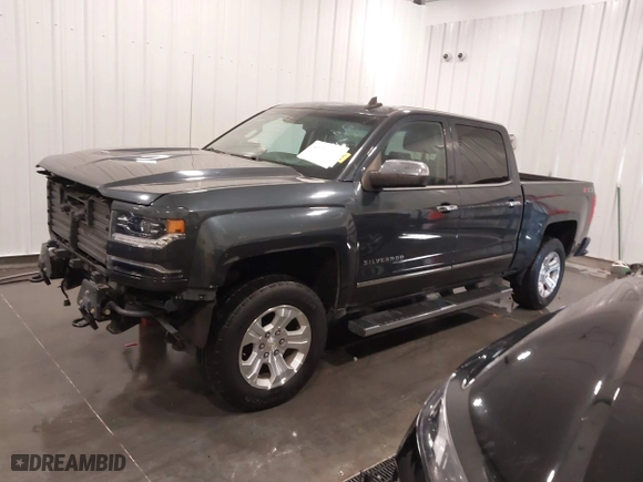 2018 Chevrolet Silverado 1500 LTZ with VIN 3GCUKSEC5JG331941, listed as a IAAI auction lot 41352481 with 68,000 mi miles. Bid and sale history available at carsss.com. Image 19.