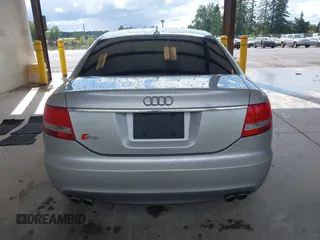 2008 Audi S6 z VIN WAUDN74F18N007416, wystawiony jako IAAI lot #42316923 z przebiegiem 83 990 mil mil oraz . Historia ofert i sprzedaży dostępna na DreamBid. Obrazek 16.
