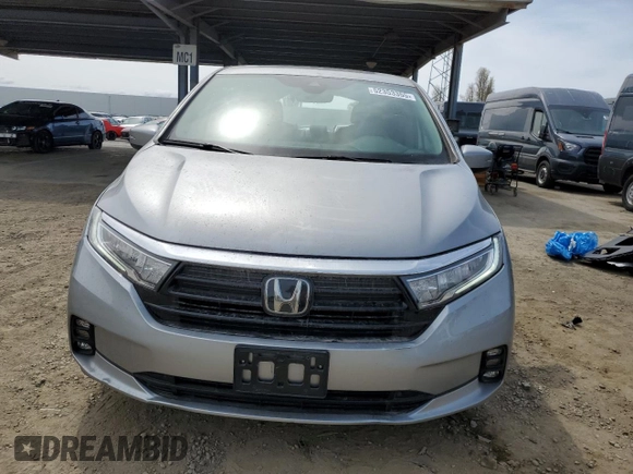 2021 Honda Odyssey EX-L with VIN 5FNRL6H74MB010119, listed as a Copart auction lot 52353355 with 39,366 mi miles and Salvage Title. Bid and sale history available at DreamBid. Image 5.