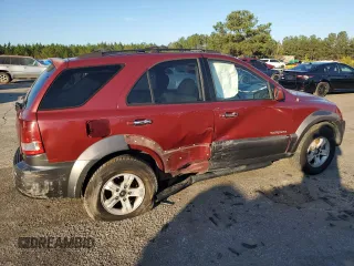 2005 Kia Sorento LX with VIN KNDJD733755363798, listed as a Copart auction lot 80643854 with 178,843 mi miles and Salvage Title. Bid and sale history available at carsss.com. Image 3.