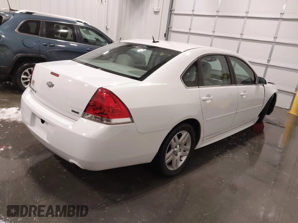 2014 Chevrolet Impala LT with VIN 2G1WB5E30E1140591, listed as a IAAI auction lot 41620447 with 186,226 mi miles and . Bid and sale history available at DreamBid. Image 4.