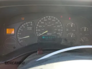 2000 Chevrolet Suburban LT with VIN 3GNEC16T2YG136424, listed as a Copart auction lot 74735894 with 495,172 mi miles and Salvage Title. Bid and sale history available at carsss.com. Image 9.