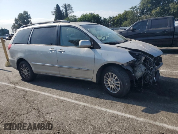2010 Toyota Sienna XLE with VIN 5TDDK4CC8AS032007, listed as a Copart auction lot 65611495 with 299,904 mi miles and Salvage title. Bid and sale history available at DreamBid. Image 4.